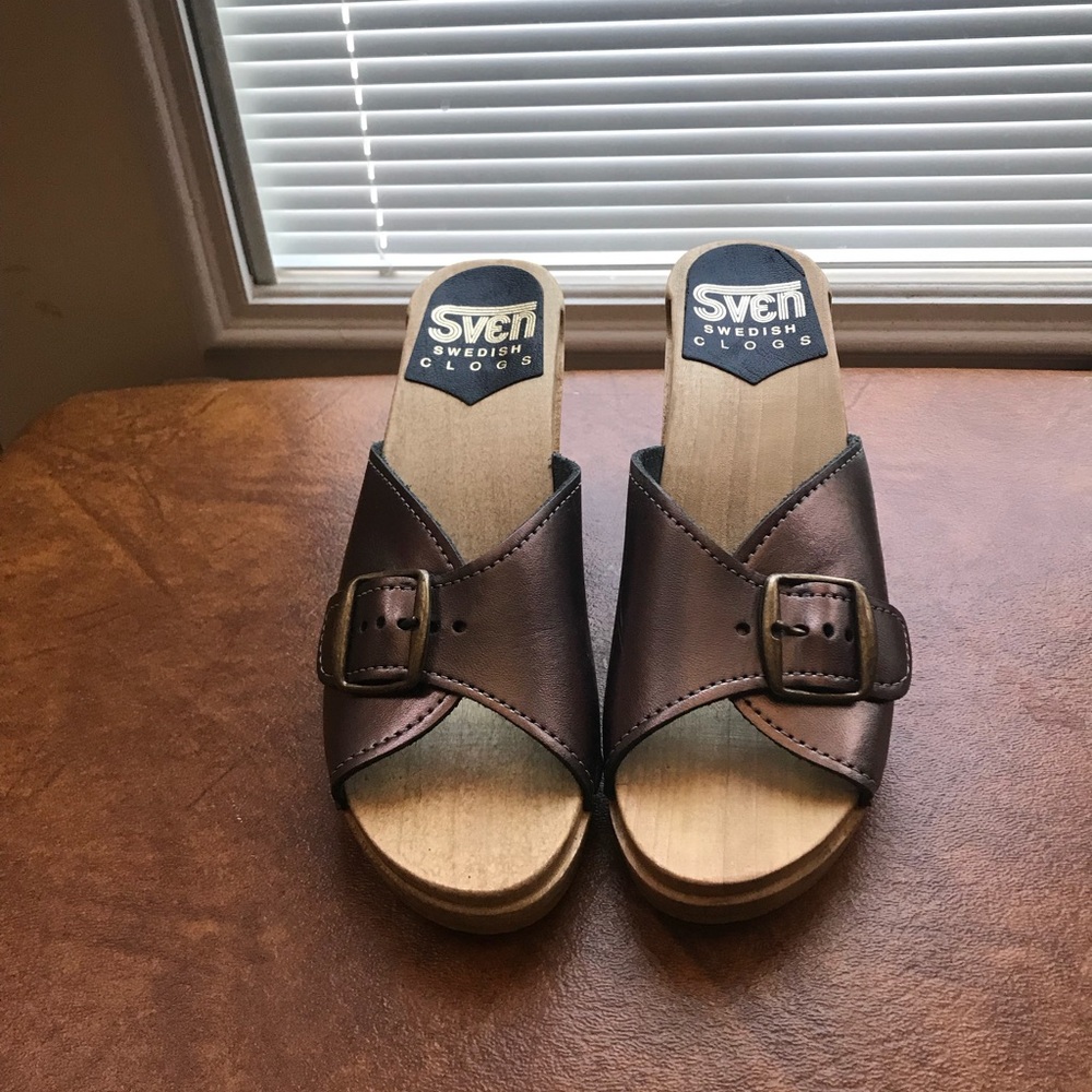 Sven Swedish clogs never worn
